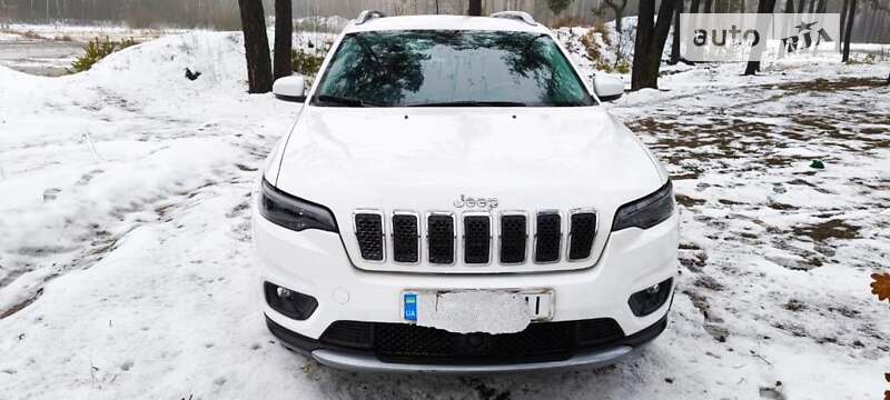 Внедорожник / Кроссовер Jeep Cherokee 2020 в Киеве