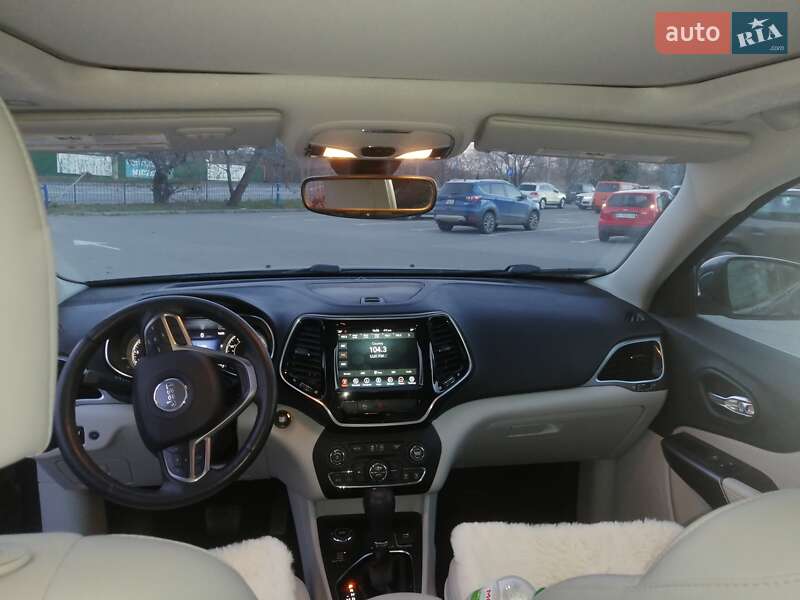 Позашляховик / Кросовер Jeep Cherokee 2019 в Білій Церкві