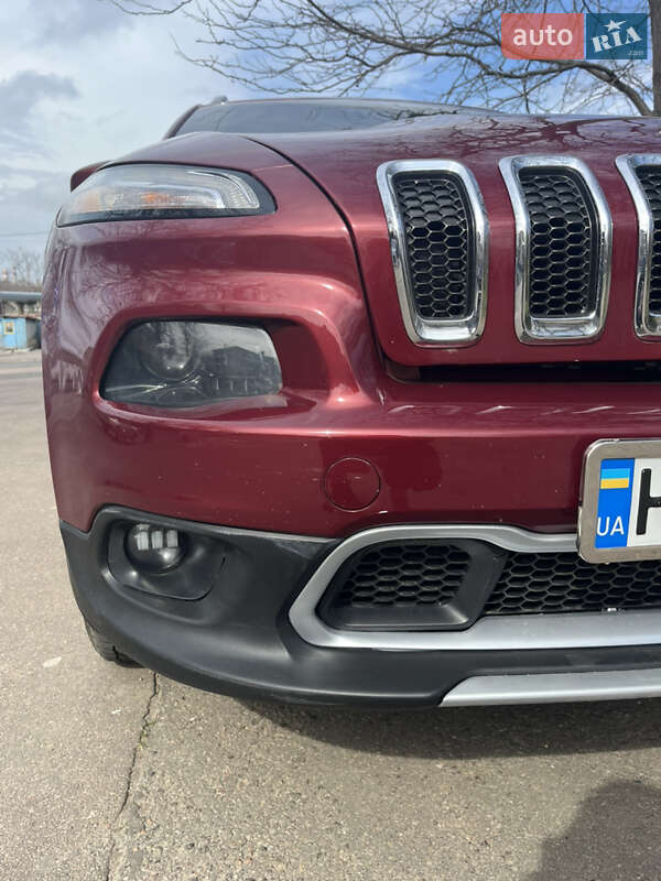 Внедорожник / Кроссовер Jeep Cherokee 2015 в Одессе