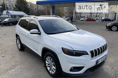 Позашляховик / Кросовер Jeep Cherokee 2018 в Миргороді