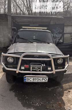 Внедорожник / Кроссовер Jeep Cherokee 1988 в Львове