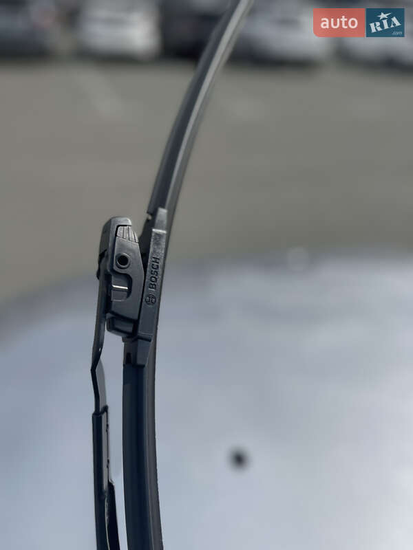 Внедорожник / Кроссовер Jeep Cherokee 2019 в Киеве фото 59 Внедорожник / Кроссовер Jeep Cherokee 2019 в Киеве