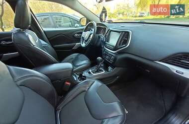 Позашляховик / Кросовер Jeep Cherokee 2017 в Василькові
