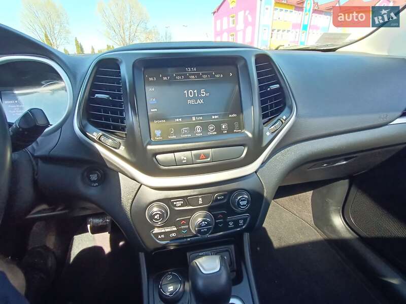 Внедорожник / Кроссовер Jeep Cherokee 2017 в Василькове фото 19 Внедорожник / Кроссовер Jeep Cherokee 2017 в Василькове