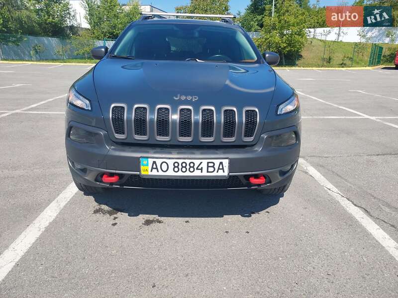 Внедорожник / Кроссовер Jeep Cherokee 2016 в Ужгороде фото 44 Внедорожник / Кроссовер Jeep Cherokee 2016 в Ужгороде