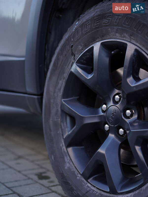 Позашляховик / Кросовер Jeep Cherokee 2014 в Хмельницькому