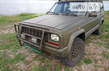 Позашляховик / Кросовер Jeep Cherokee 1992 в Одесі