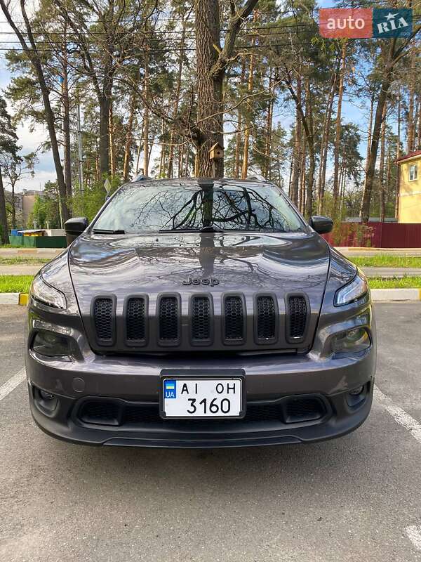 Внедорожник / Кроссовер Jeep Cherokee 2017 в Буче фото 2 Внедорожник / Кроссовер Jeep Cherokee 2017 в Буче