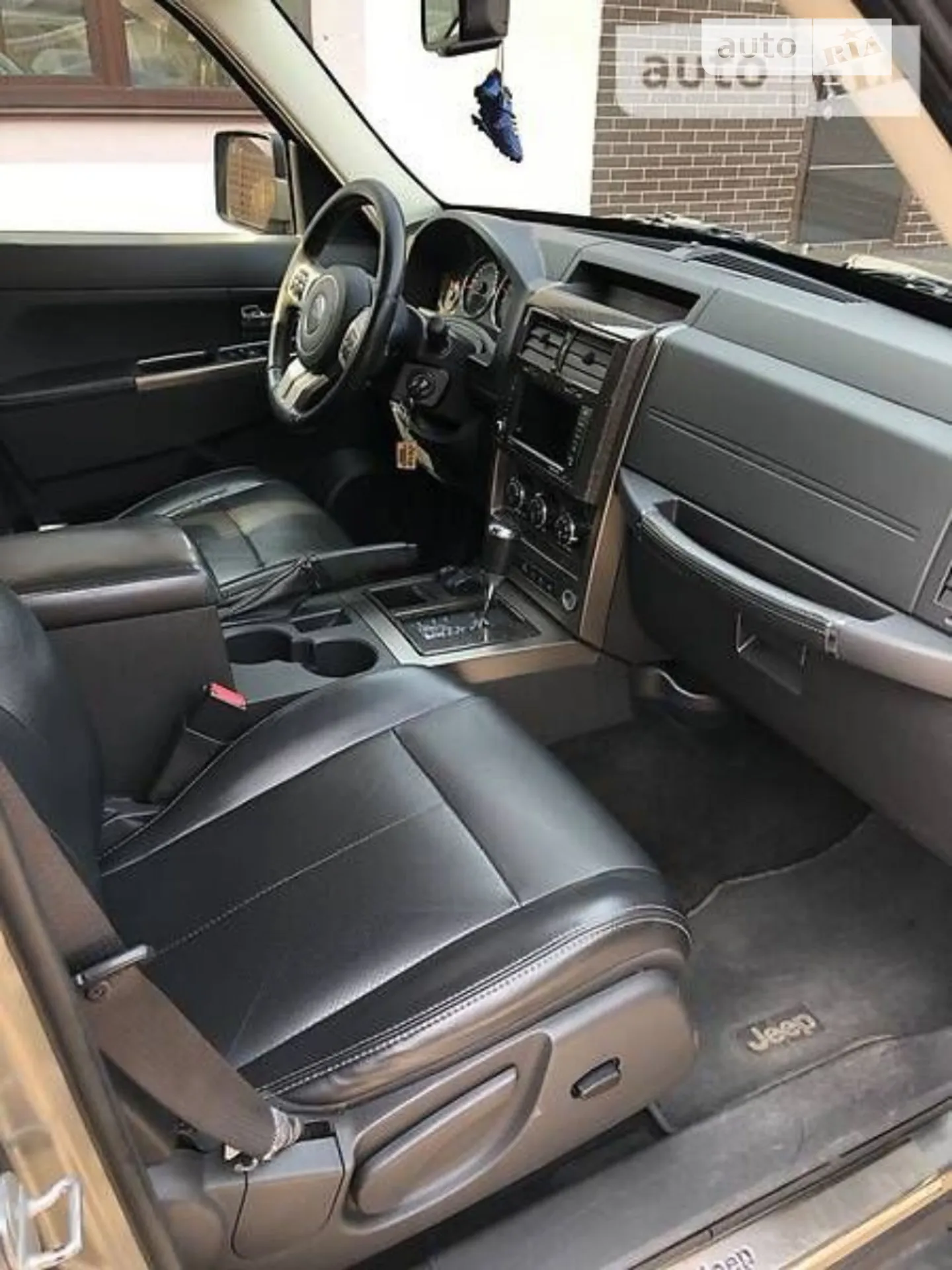 2011 Jeep Cherokee - мініатюра 6
