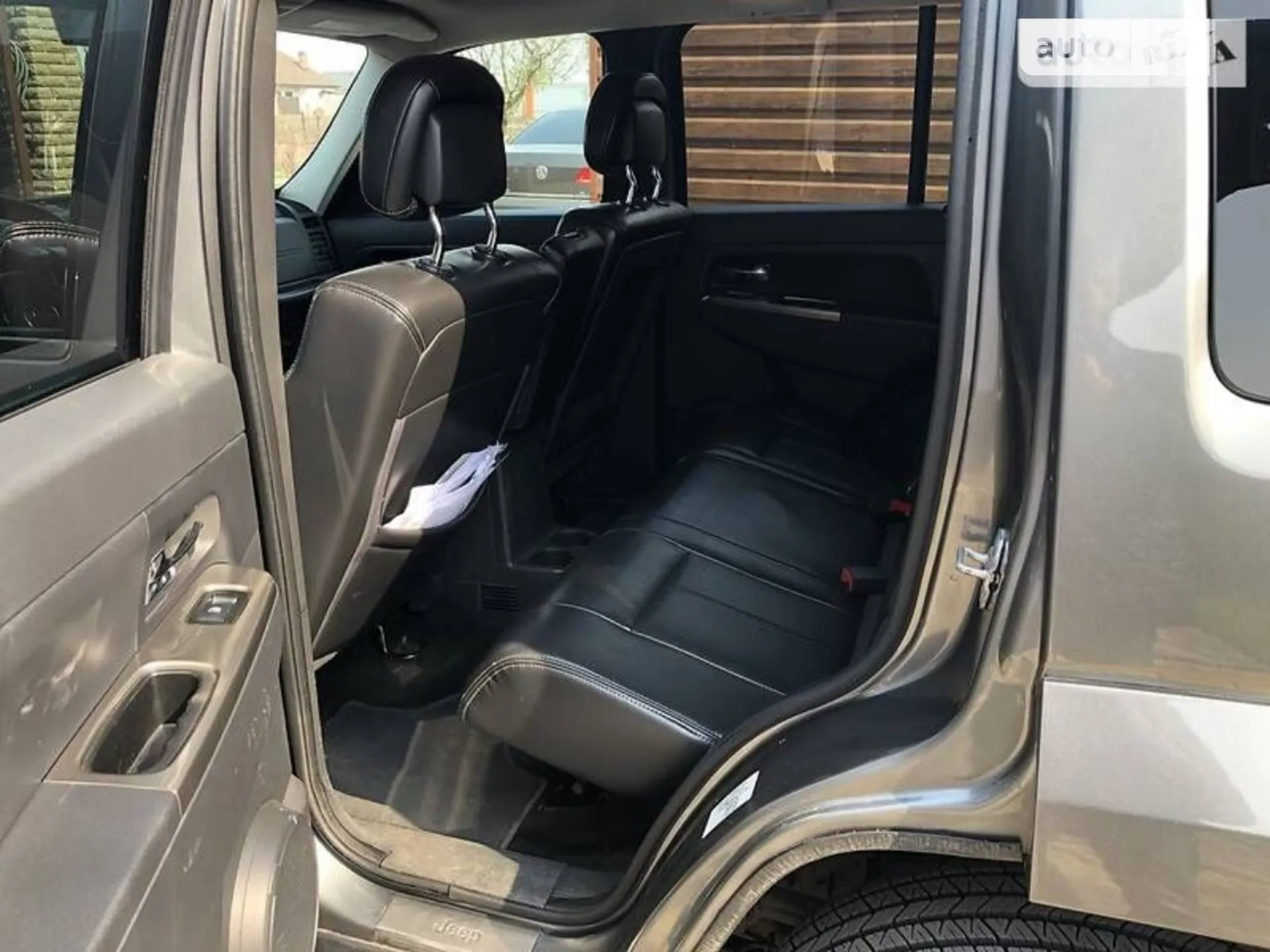 2011 Jeep Cherokee - мініатюра 5