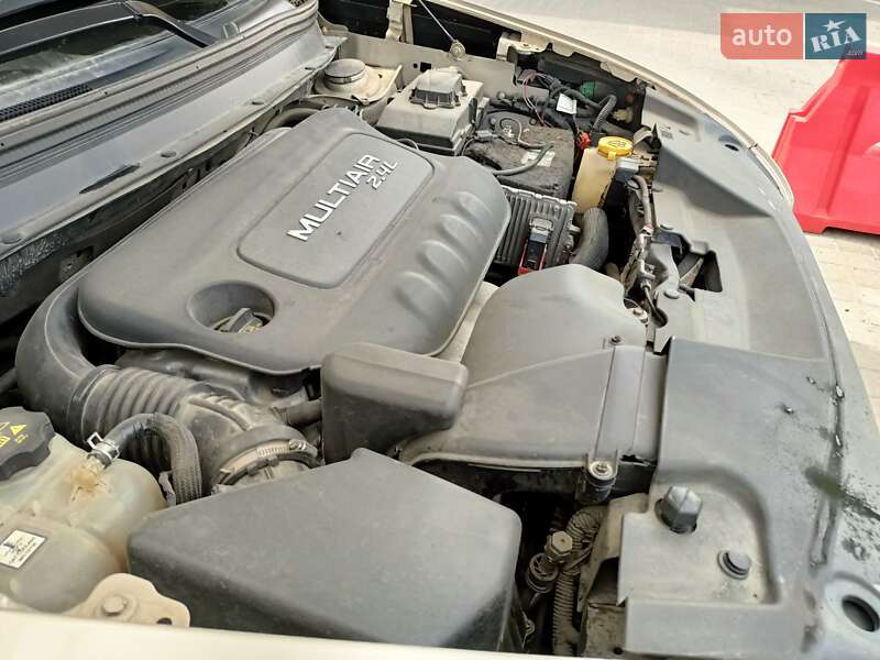 Позашляховик / Кросовер Jeep Cherokee 2015 в Львові