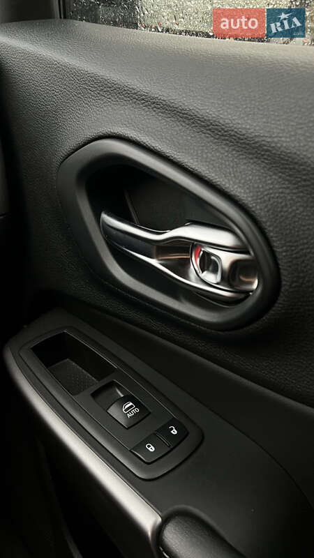 Позашляховик / Кросовер Jeep Cherokee 2018 в Одесі фото 9 Позашляховик / Кросовер Jeep Cherokee 2018 в Одесі