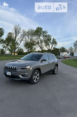 Внедорожник / Кроссовер Jeep Cherokee 2019 в Черкассах