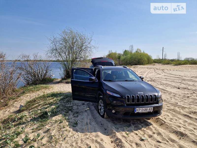 Позашляховик / Кросовер Jeep Cherokee 2017 в Києві