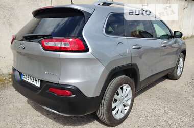 Внедорожник / Кроссовер Jeep Cherokee 2015 в Хмельницком