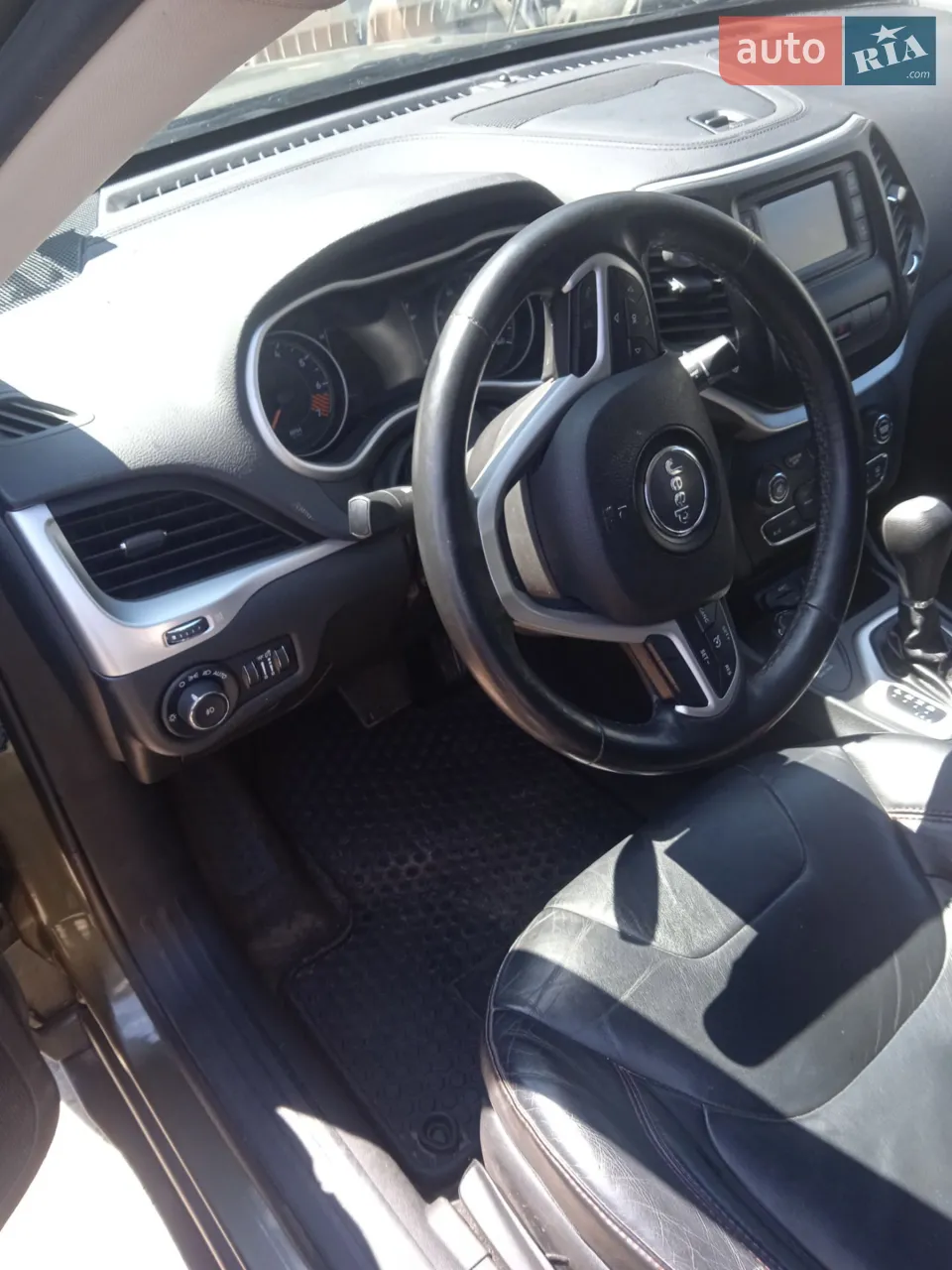 2015 Jeep Cherokee - мініатюра 43