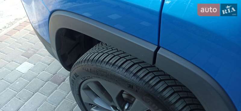 Позашляховик / Кросовер Jeep Cherokee 2021 в Миколаєві