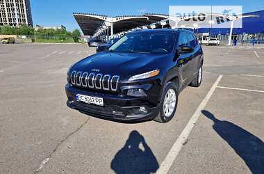 Внедорожник / Кроссовер Jeep Cherokee 2016 в Львове