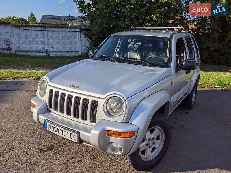 Jeep Cherokee 2004