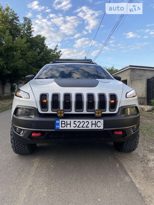 Позашляховик / Кросовер Jeep Cherokee 2014 в Одесі