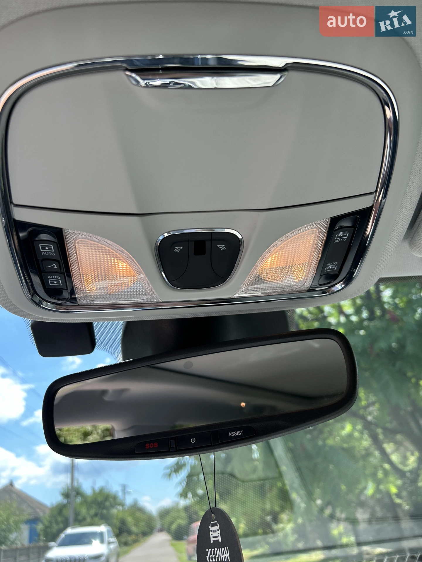 Jeep Cherokee 2019 VIN 1C4PJMDX3KD435987 фото оголошення 12 з 18