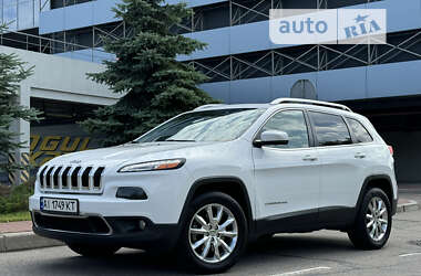 Внедорожник / Кроссовер Jeep Cherokee 2015 в Киеве