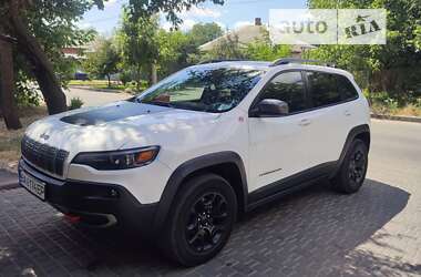 Внедорожник / Кроссовер Jeep Cherokee 2018 в Кропивницком