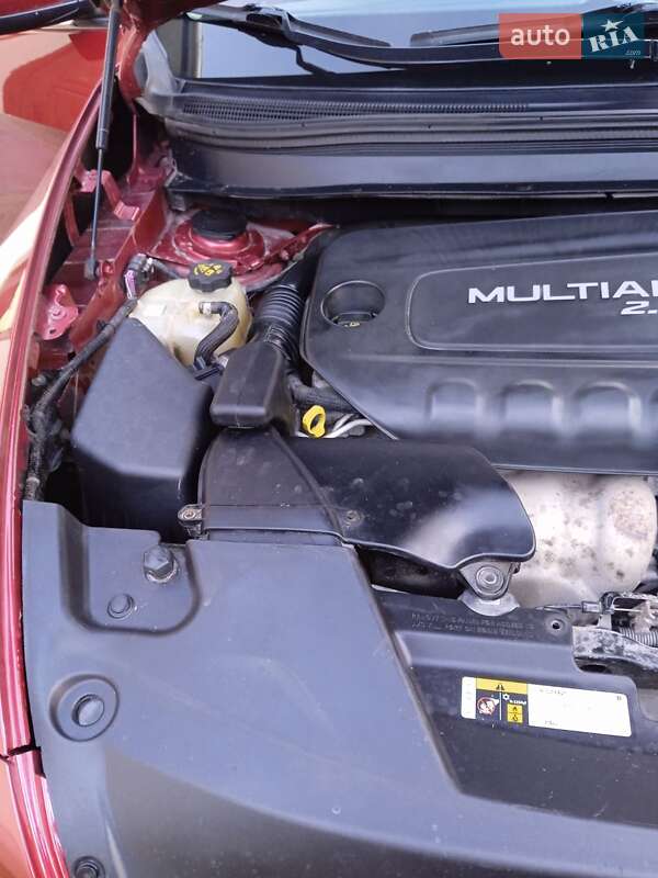 Позашляховик / Кросовер Jeep Cherokee 2015 в Чернівцях