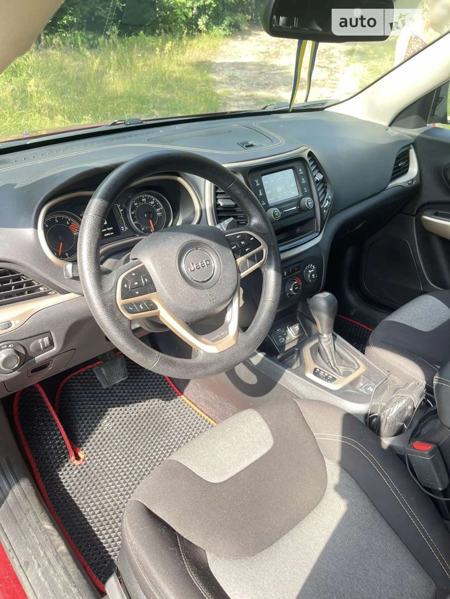 2017 Jeep Cherokee - мініатюра 4