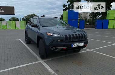 Позашляховик / Кросовер Jeep Cherokee 2014 в Умані