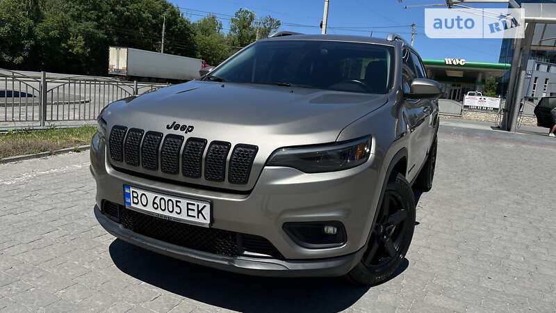 Позашляховик / Кросовер Jeep Cherokee 2019 в Тернополі