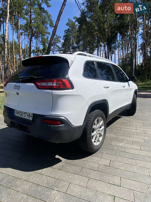 Внедорожник / Кроссовер Jeep Cherokee 2014 в Житомире фото 3 Внедорожник / Кроссовер Jeep Cherokee 2014 в Житомире