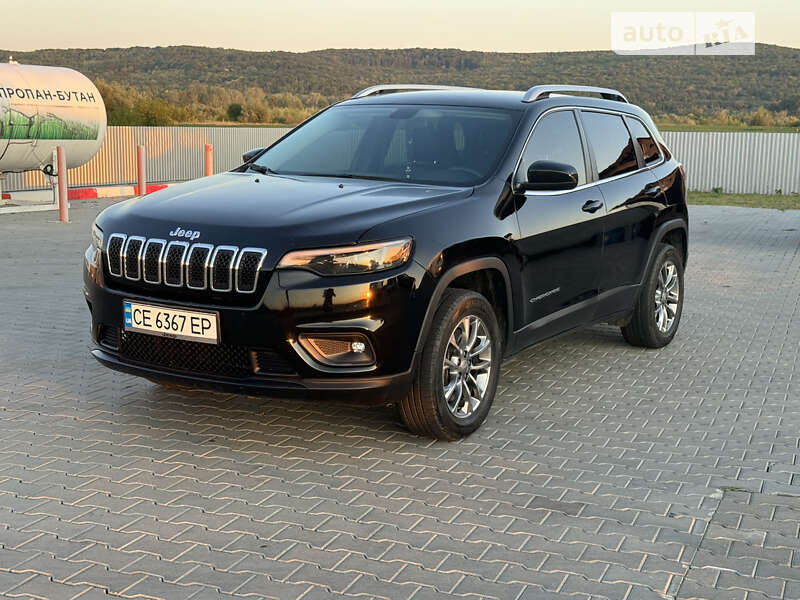 Jeep Cherokee