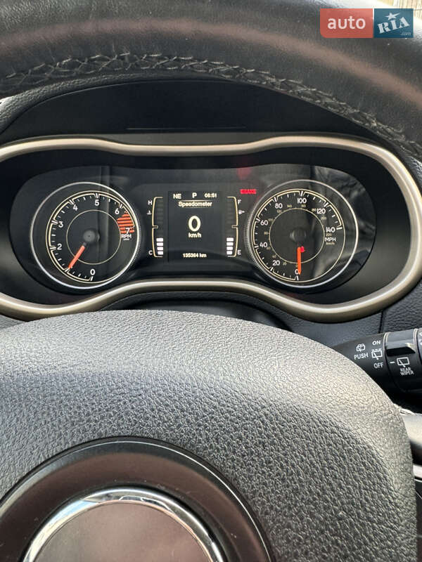 Внедорожник / Кроссовер Jeep Cherokee 2015 в Львове фото 18 Внедорожник / Кроссовер Jeep Cherokee 2015 в Львове