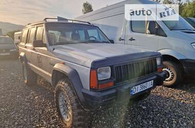 Внедорожник / Кроссовер Jeep Cherokee 1995 в Хусте