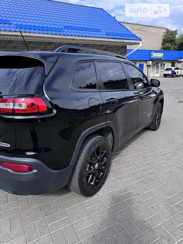 Позашляховик / Кросовер Jeep Cherokee 2017 в Дніпрі