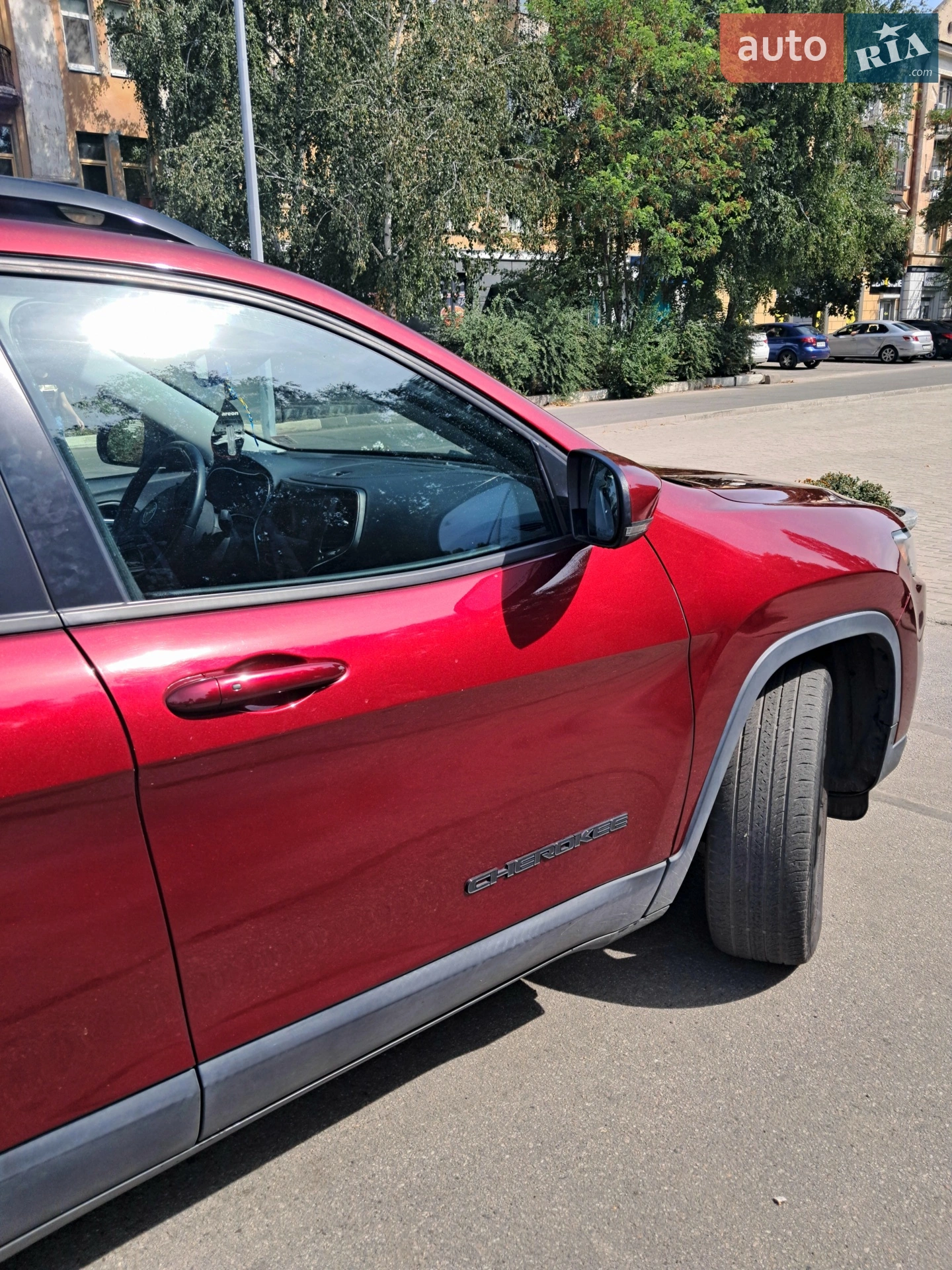 2018 Jeep Cherokee - мініатюра 8