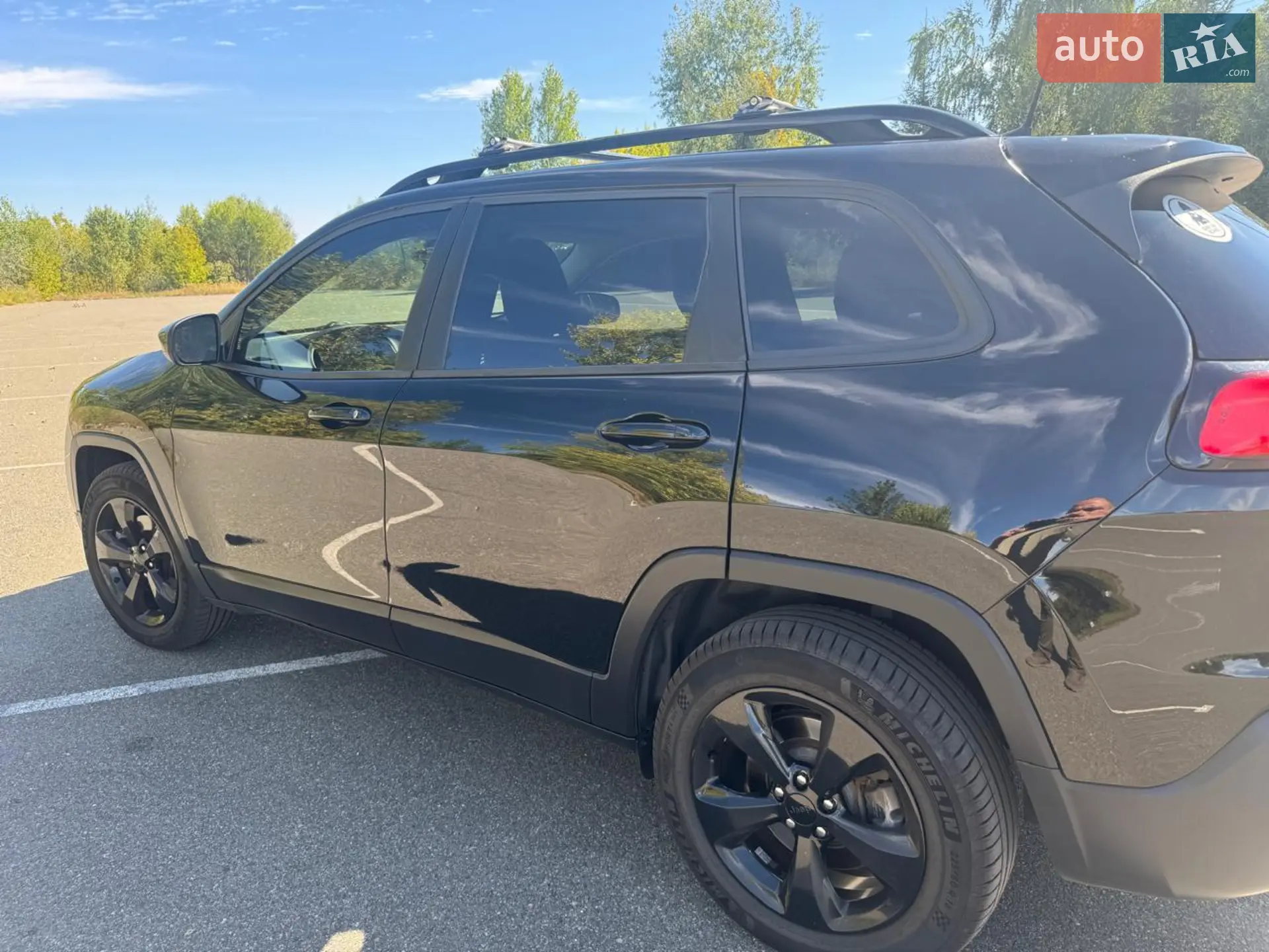 2017 Jeep Cherokee - мініатюра 14