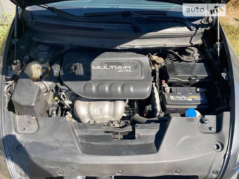 Внедорожник / Кроссовер Jeep Cherokee 2015 в Смеле фото 15 Внедорожник / Кроссовер Jeep Cherokee 2015 в Смеле