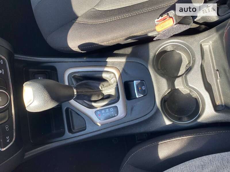 Внедорожник / Кроссовер Jeep Cherokee 2015 в Смеле фото 20 Внедорожник / Кроссовер Jeep Cherokee 2015 в Смеле