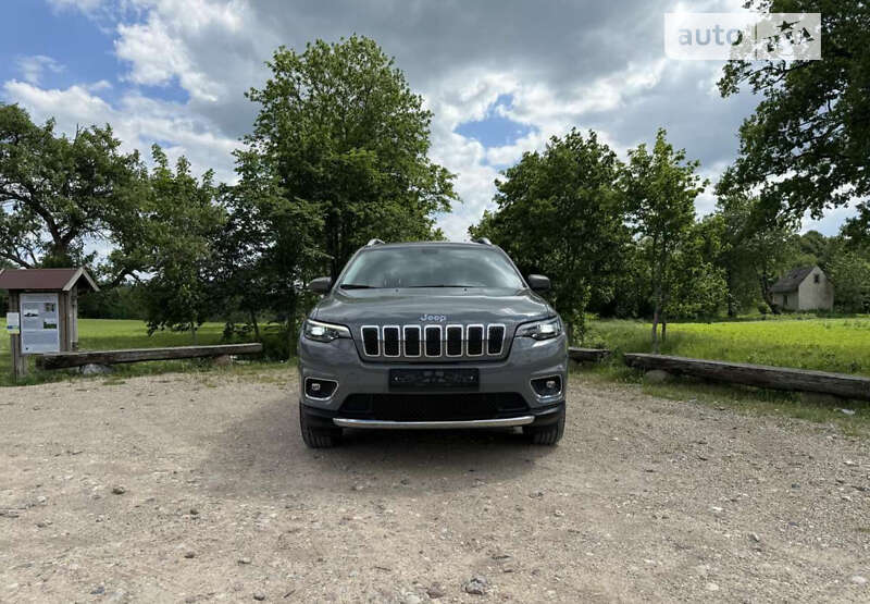 Позашляховик / Кросовер Jeep Cherokee 2019 в Києві