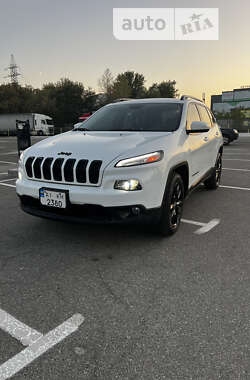 Позашляховик / Кросовер Jeep Cherokee 2014 в Києві