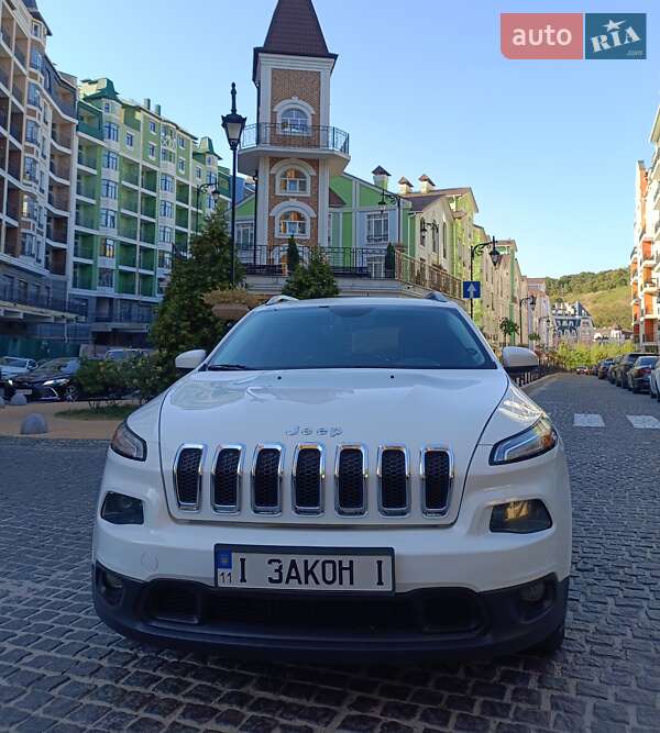 Внедорожник / Кроссовер Jeep Cherokee 2015 в Киеве фото 3 Внедорожник / Кроссовер Jeep Cherokee 2015 в Киеве