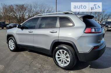 Внедорожник / Кроссовер Jeep Cherokee 2021 в 