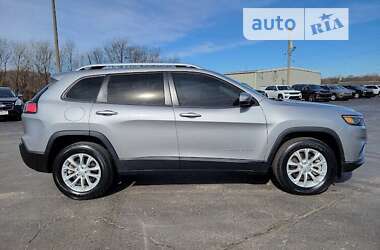 Внедорожник / Кроссовер Jeep Cherokee 2021 в 