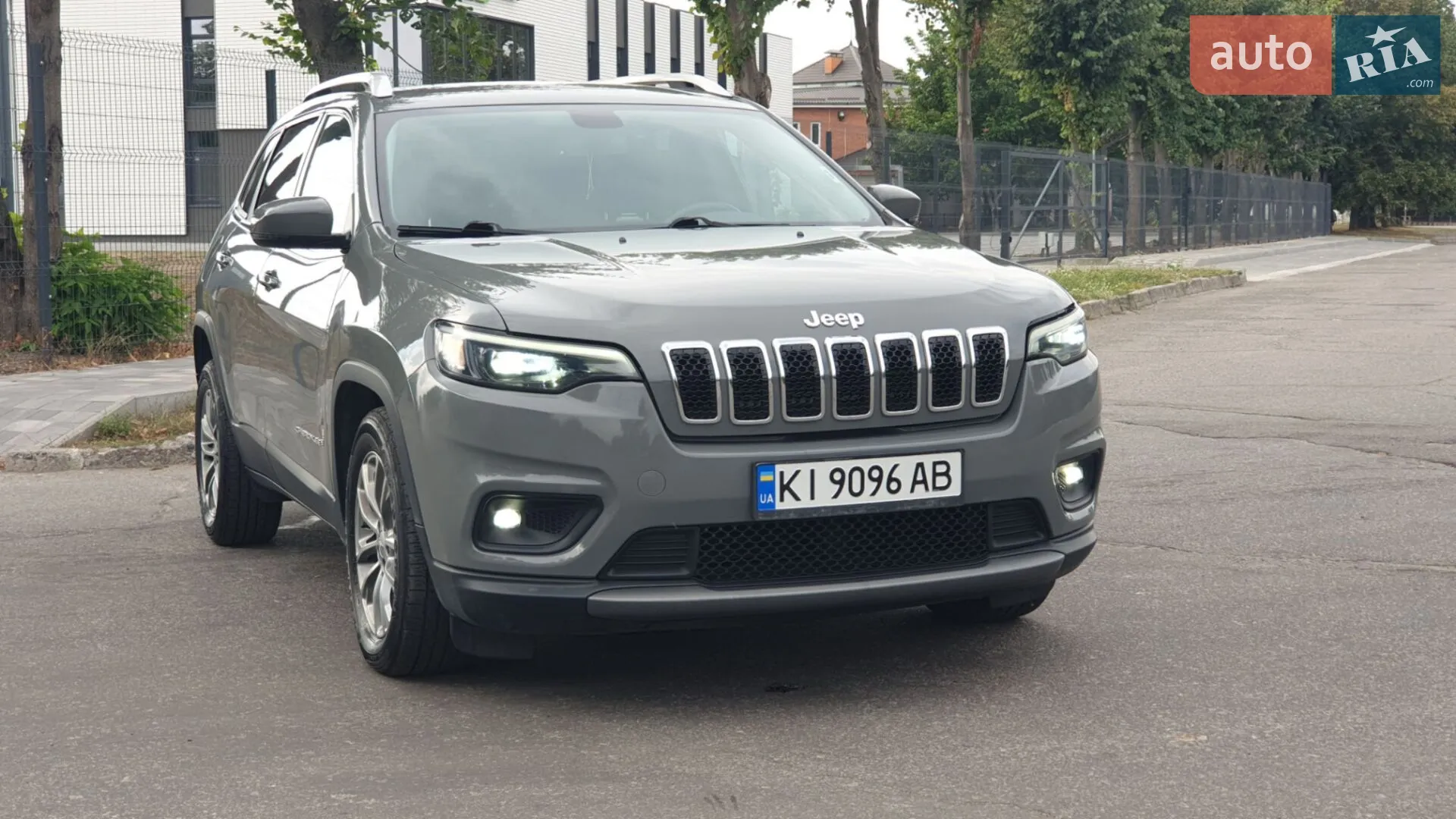 2019 Jeep Cherokee - мініатюра 6