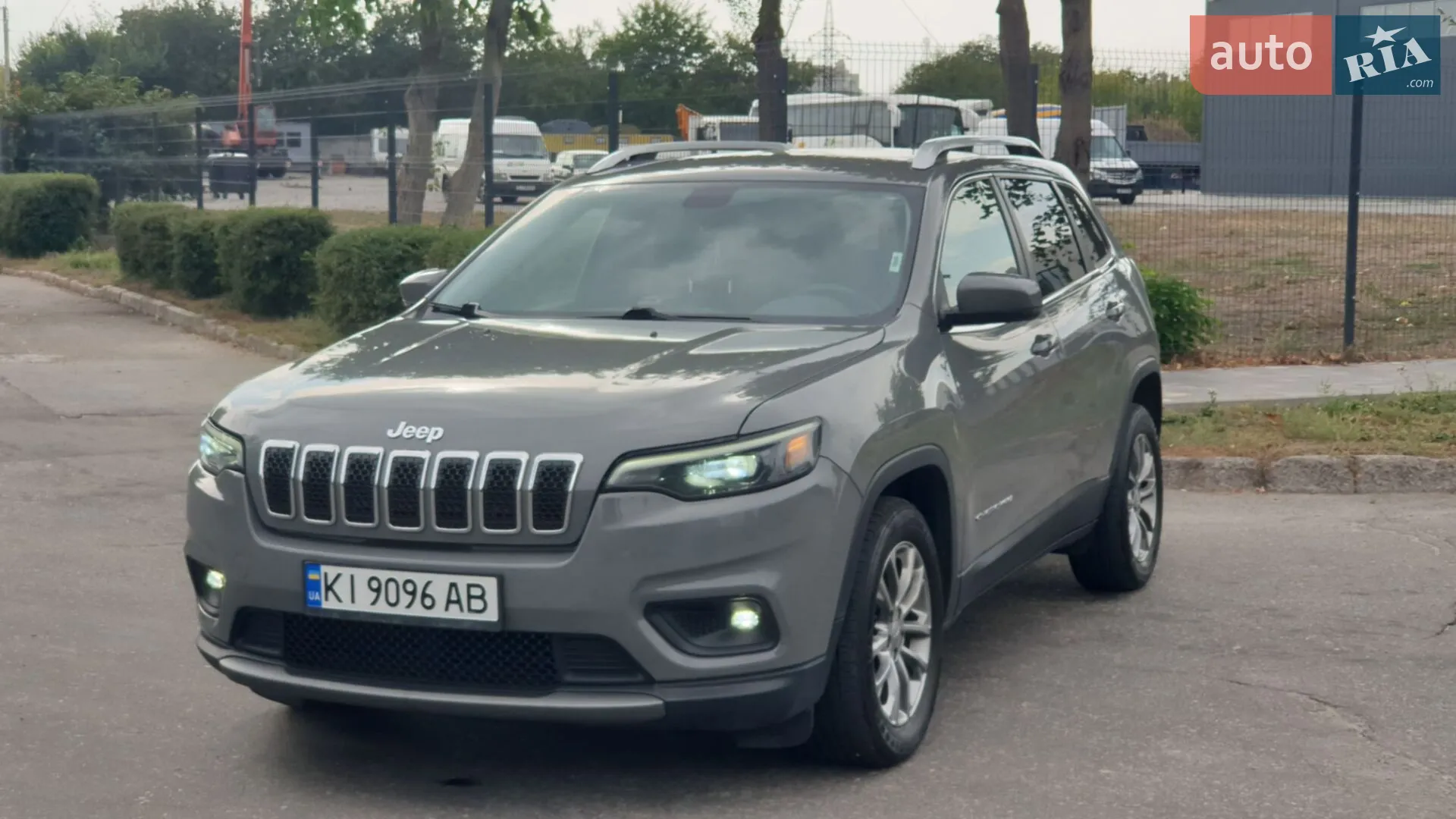 2019 Jeep Cherokee - мініатюра 8