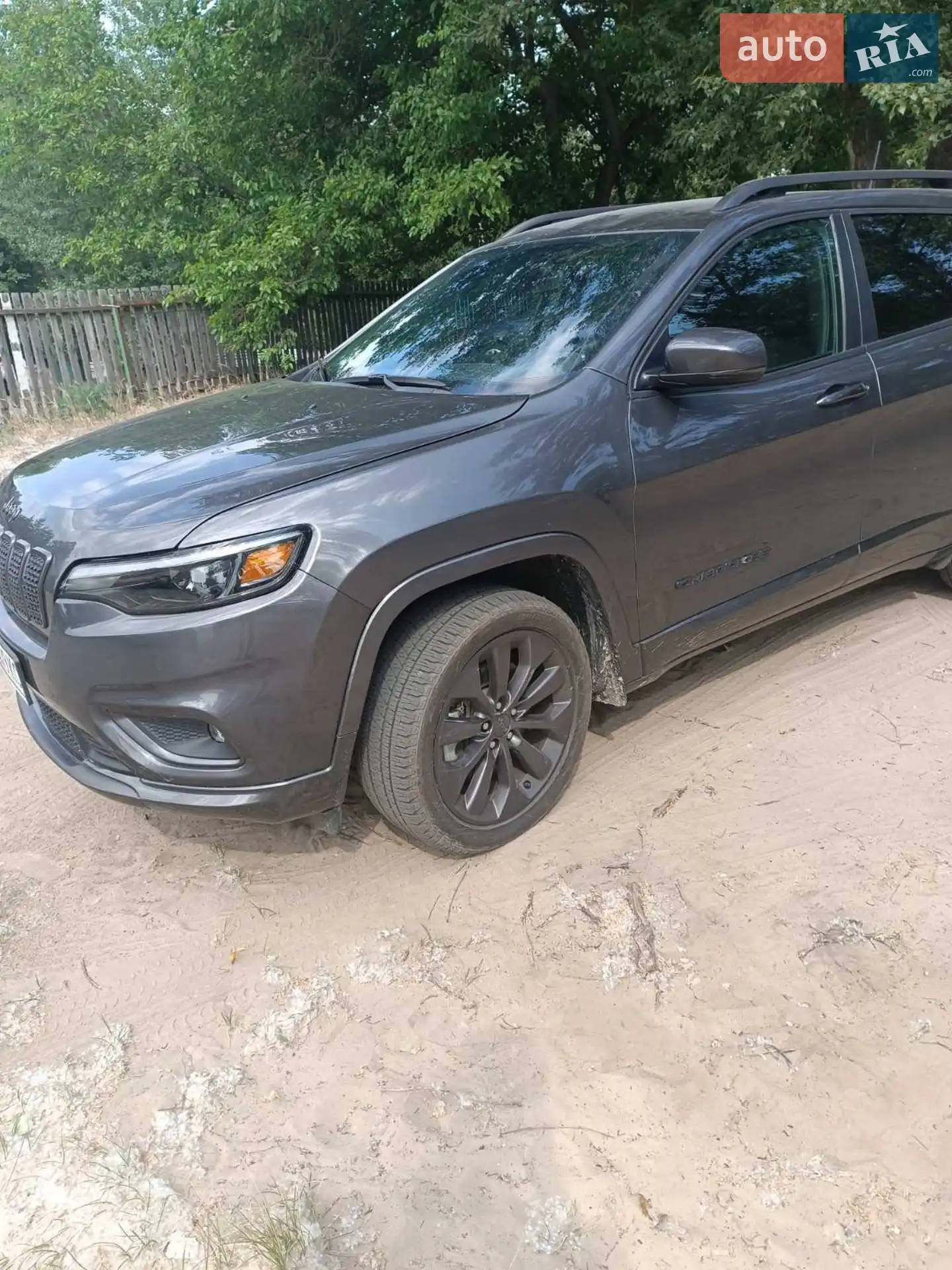 2018 Jeep Cherokee - фото 1
