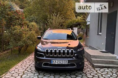 Внедорожник / Кроссовер Jeep Cherokee 2015 в Софиевской Борщаговке