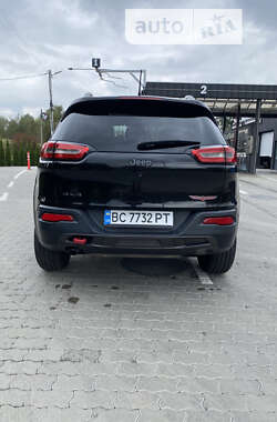 Внедорожник / Кроссовер Jeep Cherokee 2014 в Яворове